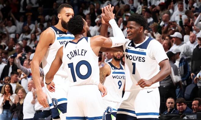 短后场可通 短后场可通